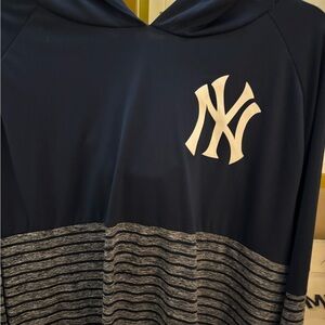 NY Yankee Fanatics Navy Hoodie